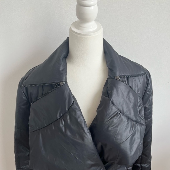 Brooklyn Karma Lightweight Black Puffer Jacket - Picture 10 of 14